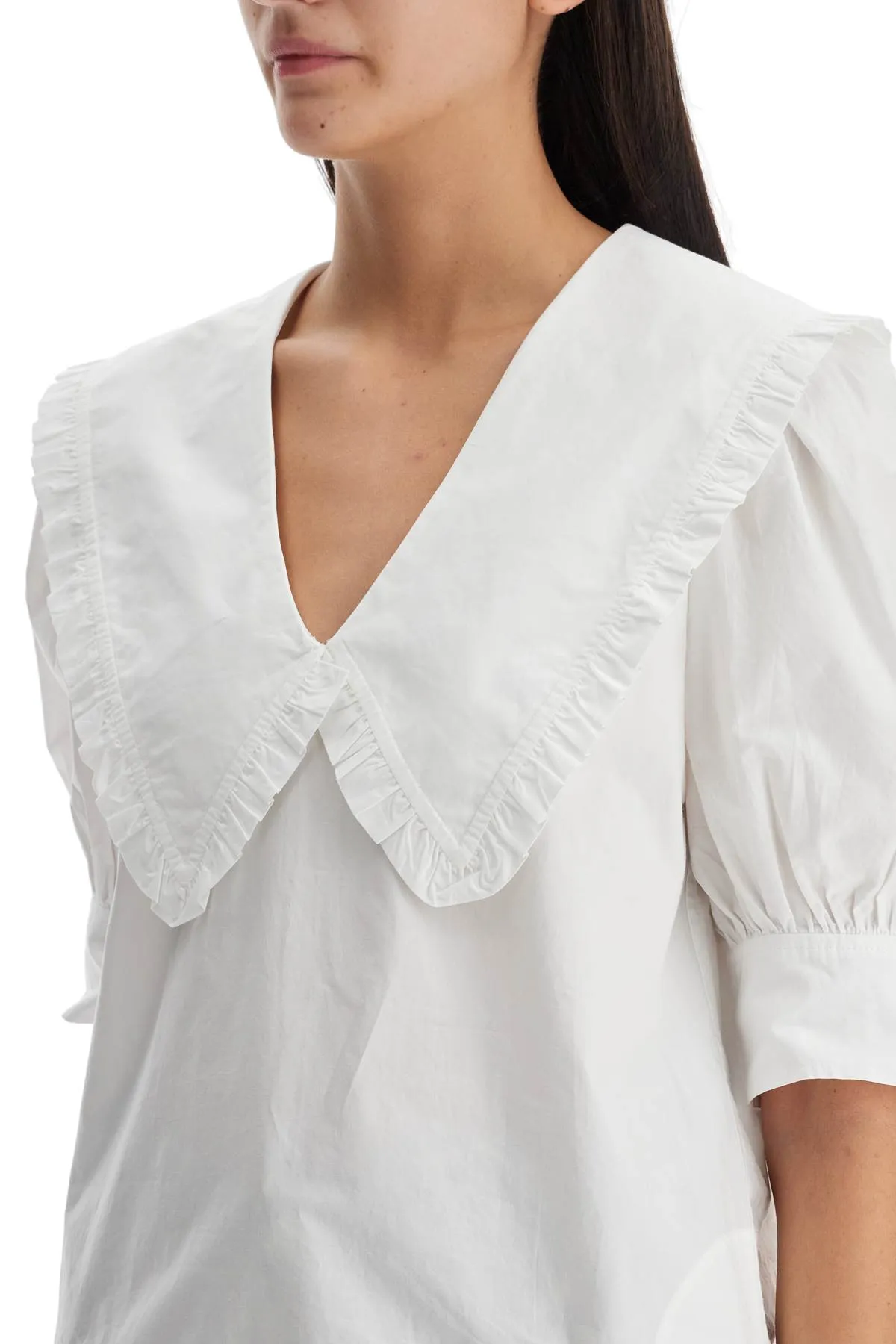 BLOUSE WITH EXAGGERATED COLLAR AND RUFFLE