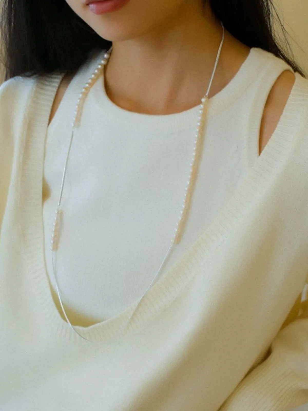 Minimalist Serpent Bone Chain Pearl Y Necklaces