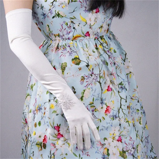 Silk Gloves 22cm Elastic Silk Satin Pearl Milk White Female Short Sunscreen Gloves SCB22